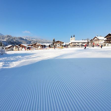 Landhaus Tirol ฮอพฟ์การ์เทน อิม บริกเซนทัล ภายนอก รูปภาพ