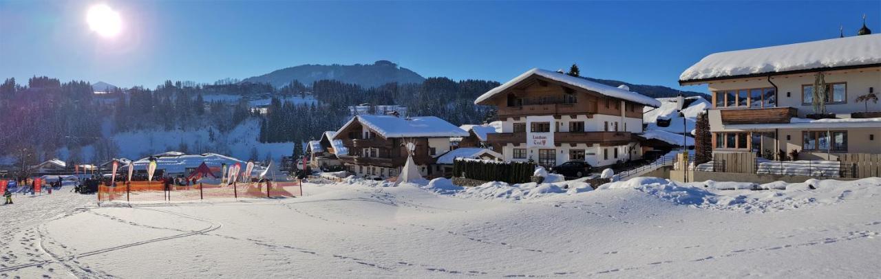 Landhaus Tirol ฮอพฟ์การ์เทน อิม บริกเซนทัล ภายนอก รูปภาพ