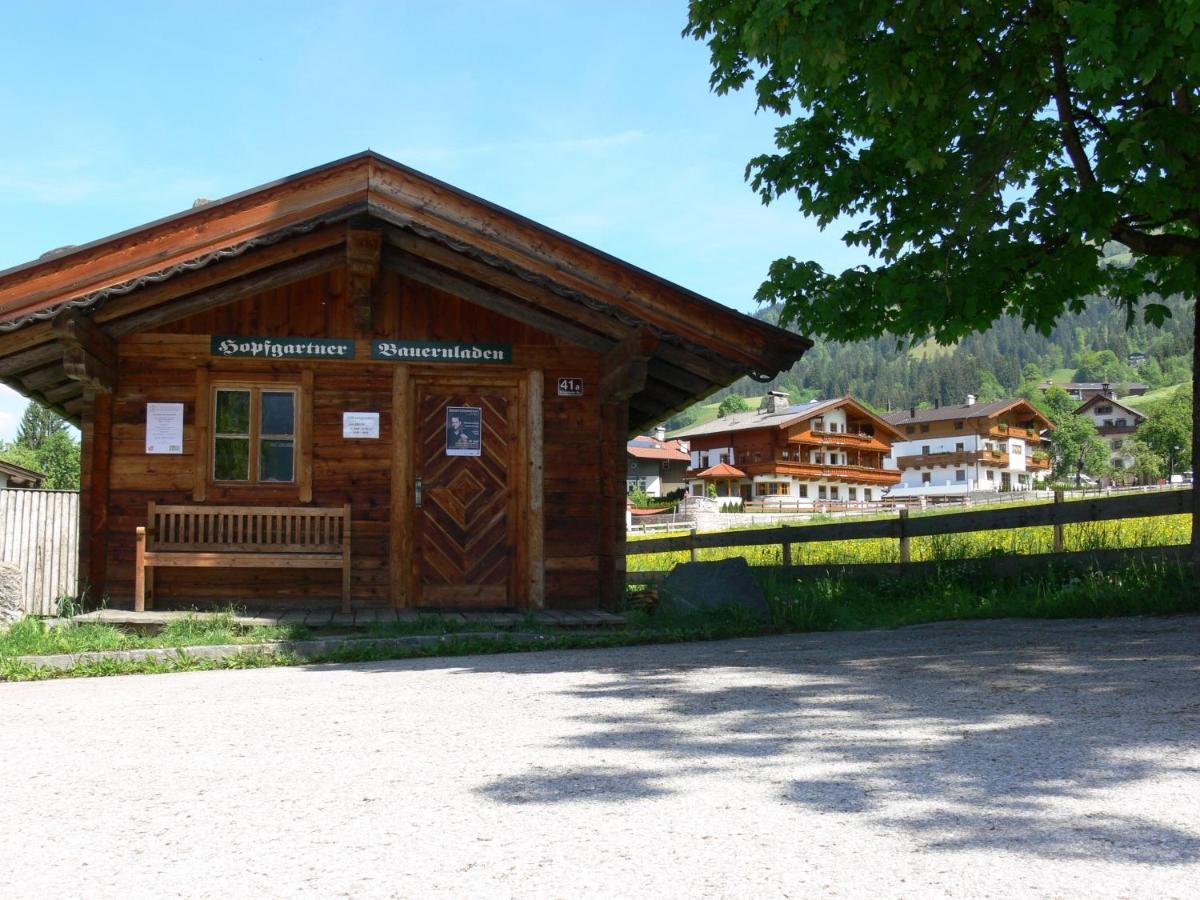 Landhaus Tirol ฮอพฟ์การ์เทน อิม บริกเซนทัล ภายนอก รูปภาพ