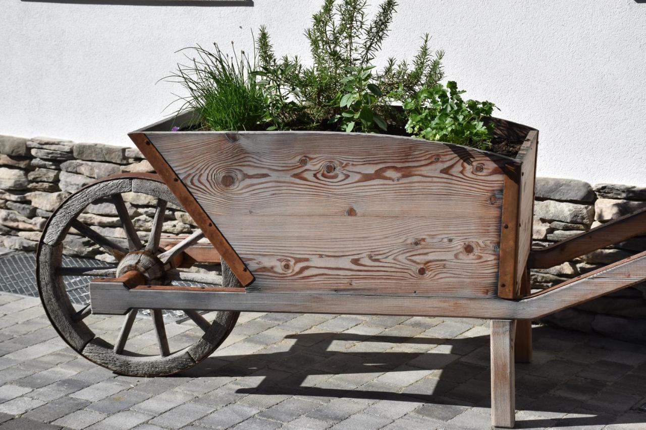 Landhaus Tirol ฮอพฟ์การ์เทน อิม บริกเซนทัล ภายนอก รูปภาพ