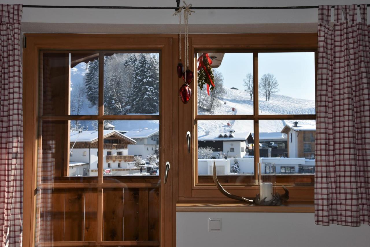 Landhaus Tirol ฮอพฟ์การ์เทน อิม บริกเซนทัล ภายนอก รูปภาพ