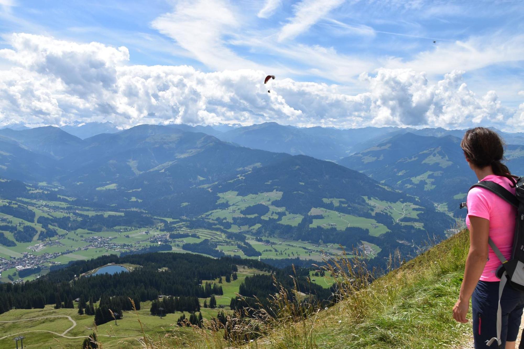 Landhaus Tirol ฮอพฟ์การ์เทน อิม บริกเซนทัล ภายนอก รูปภาพ