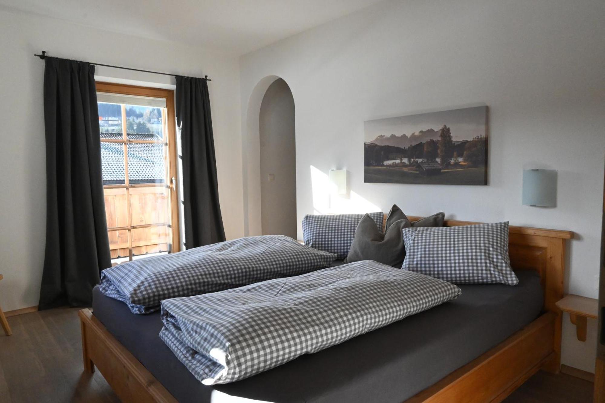 Landhaus Tirol ฮอพฟ์การ์เทน อิม บริกเซนทัล ภายนอก รูปภาพ